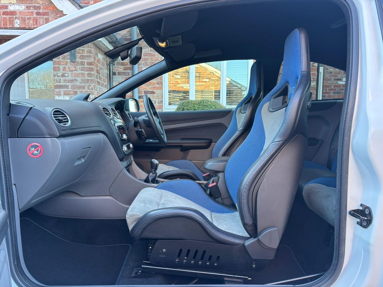 Used Ford Focus 2010 for sale - 77769008: Photo 31