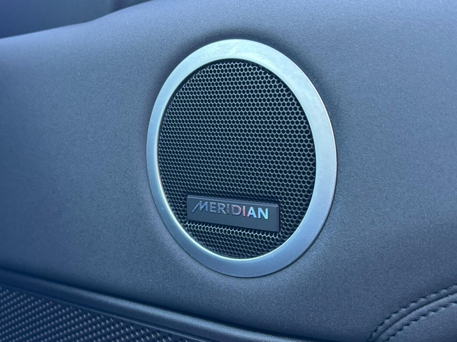 Used Land Rover Discovery 2018 for sale - 76982859: Photo 29