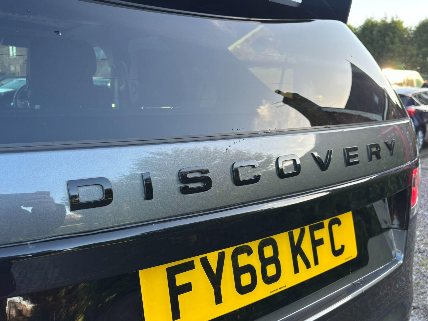 Used Land Rover Discovery 2018 for sale - 76982859: Photo 34