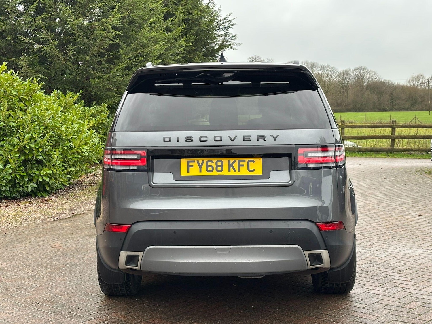 Used Land Rover Discovery 2018 for sale - 76982859: Photo 6