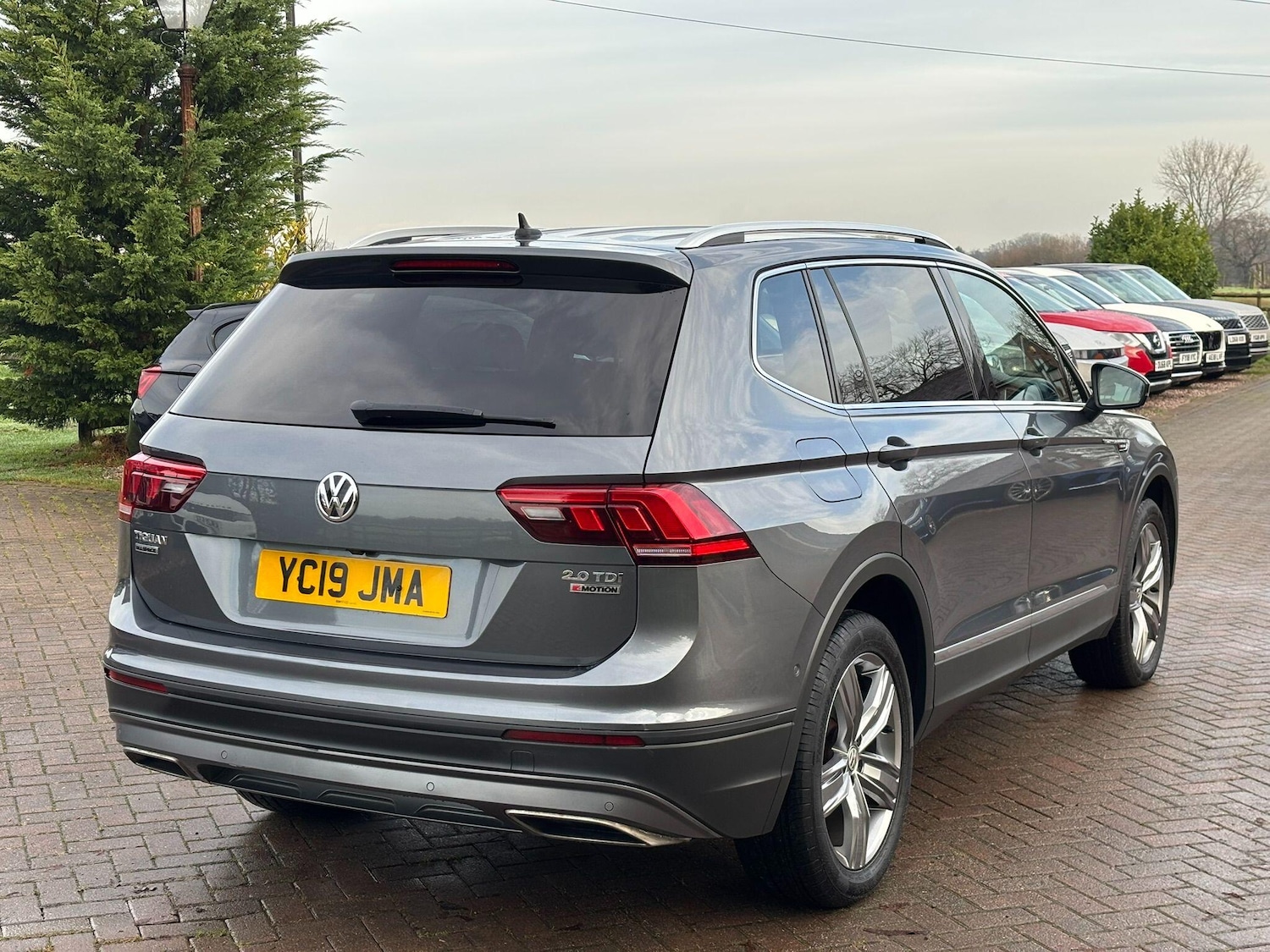 Used Volkswagen Tiguan Allspace 2019 for sale - 76982864: Photo 2
