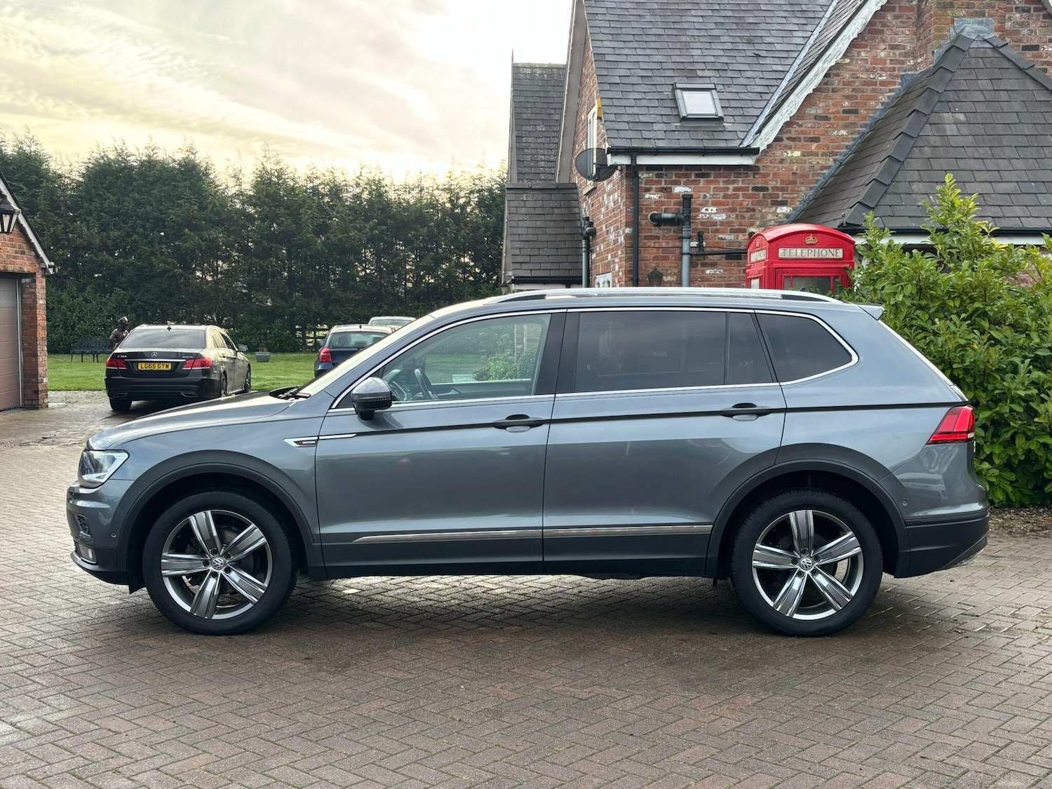 Used Volkswagen Tiguan Allspace 2019 for sale - 76982864: Photo 5