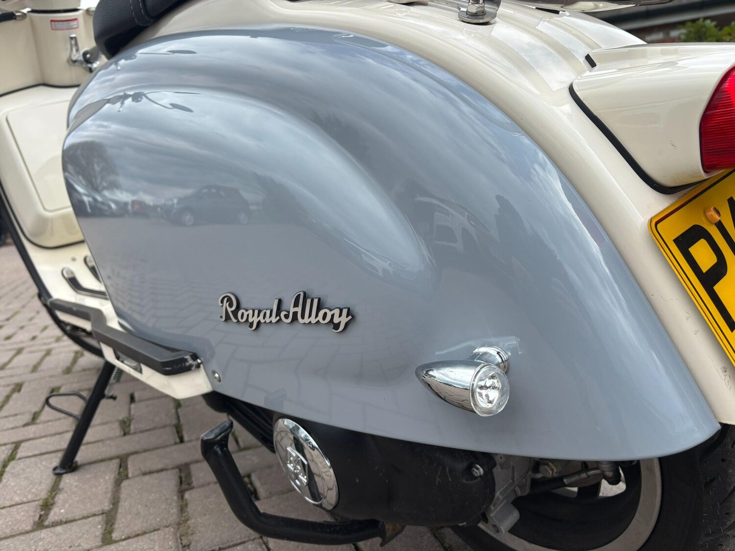 Royal Alloy TG 300 LC E5