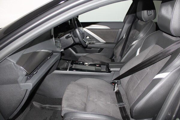 Used Vauxhall Astra 2024 for sale - 75710165: Photo 14