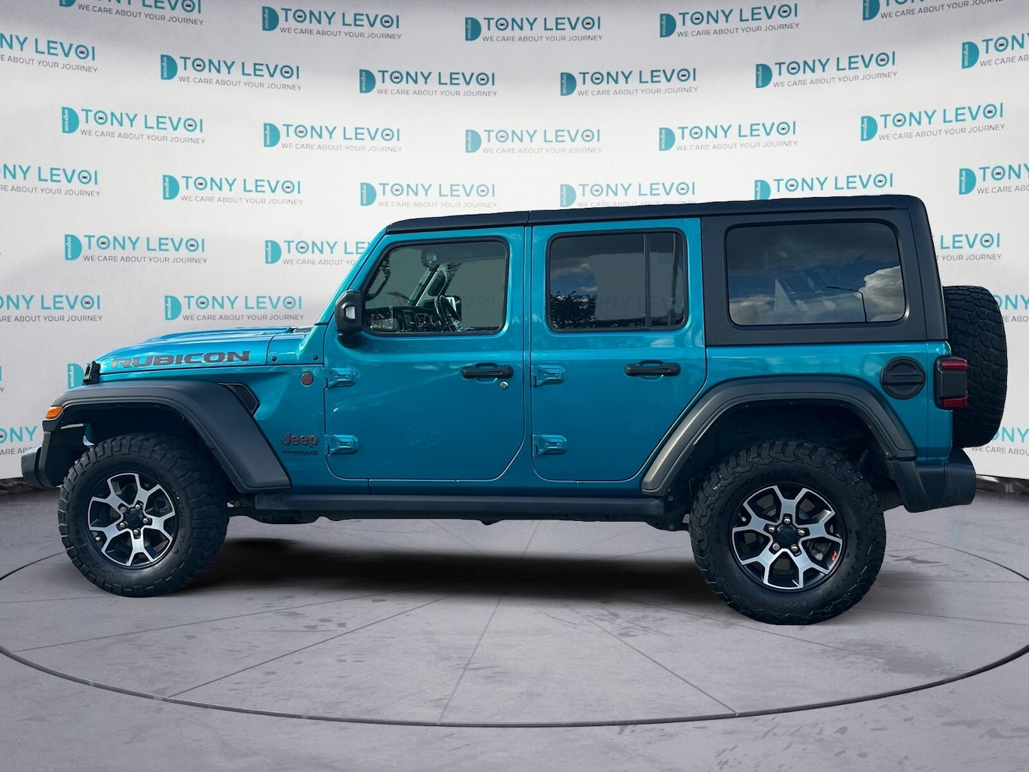 Used Jeep Wrangler 2021 for sale - 75843856: Photo 2