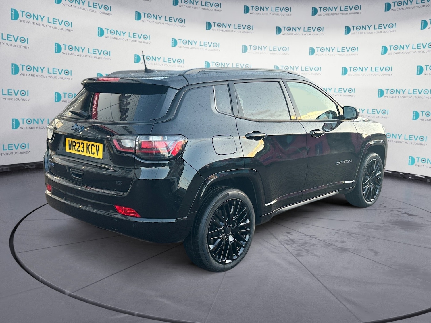 Used Jeep Compass 2023 for sale - 76514973: Photo 31