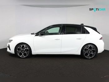 Used Vauxhall Astra 2025 for sale - 76055706: Photo