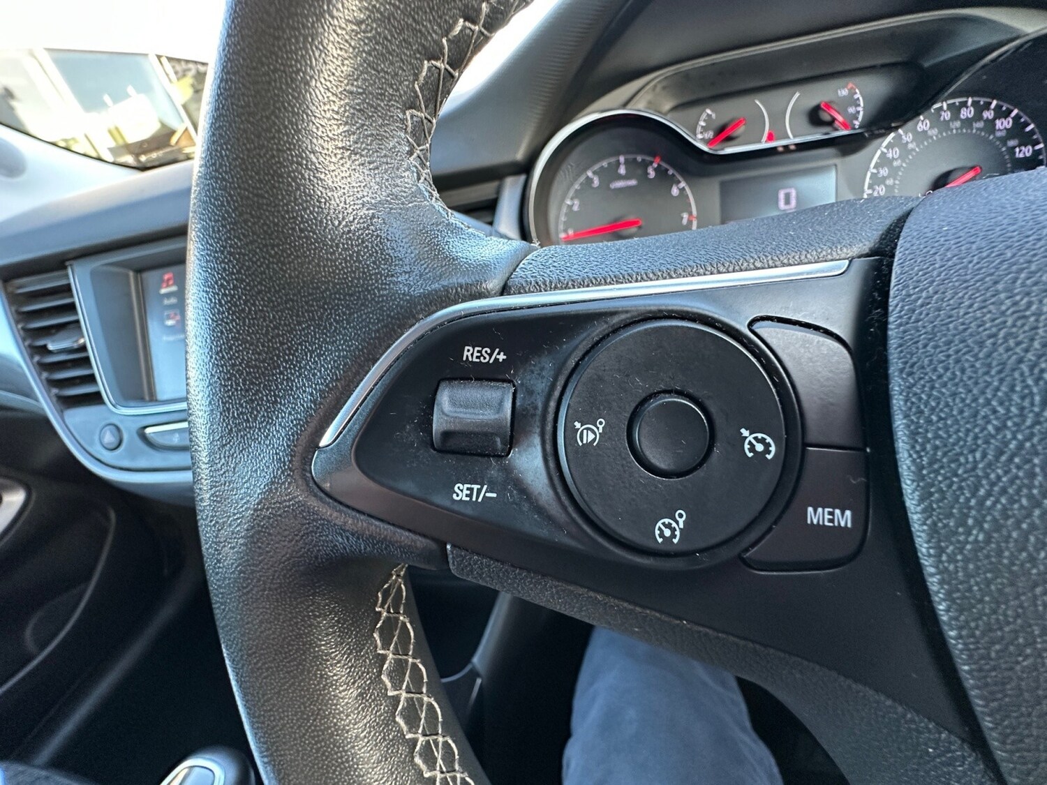 Used Vauxhall Crossland 2022 for sale - 76841928: Photo 57