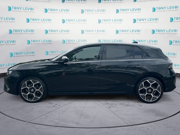 Used Vauxhall Astra 2024 for sale - 75602920: Photo 2