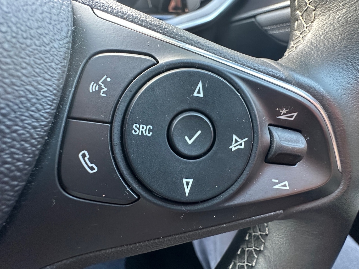 Used Vauxhall Mokka 2021 for sale - 76289947: Photo 46