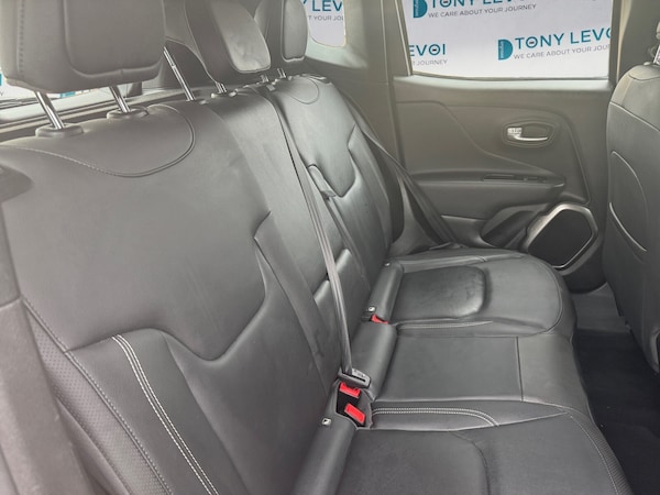 Used Jeep Renegade 2018 for sale - 76289942: Photo 15