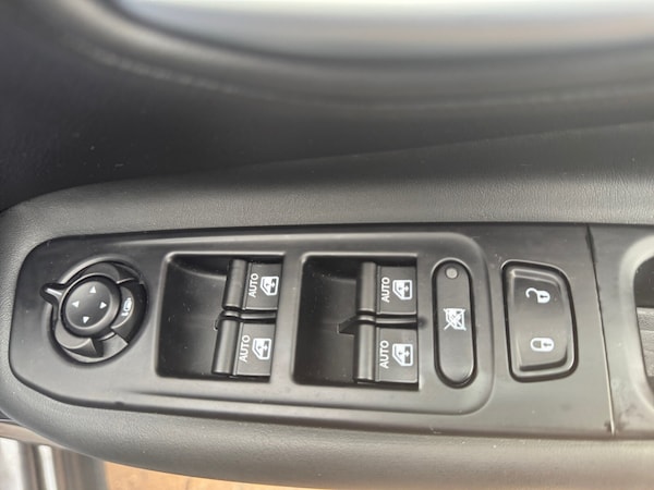 Used Jeep Renegade 2018 for sale - 76289942: Photo 21