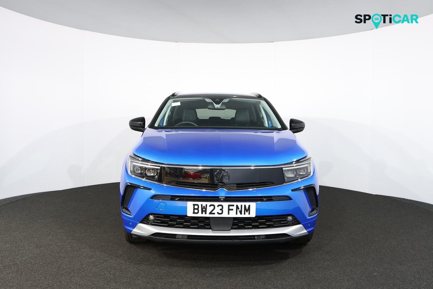 Used Vauxhall Grandland 2023 for sale - 76428313: Photo 2