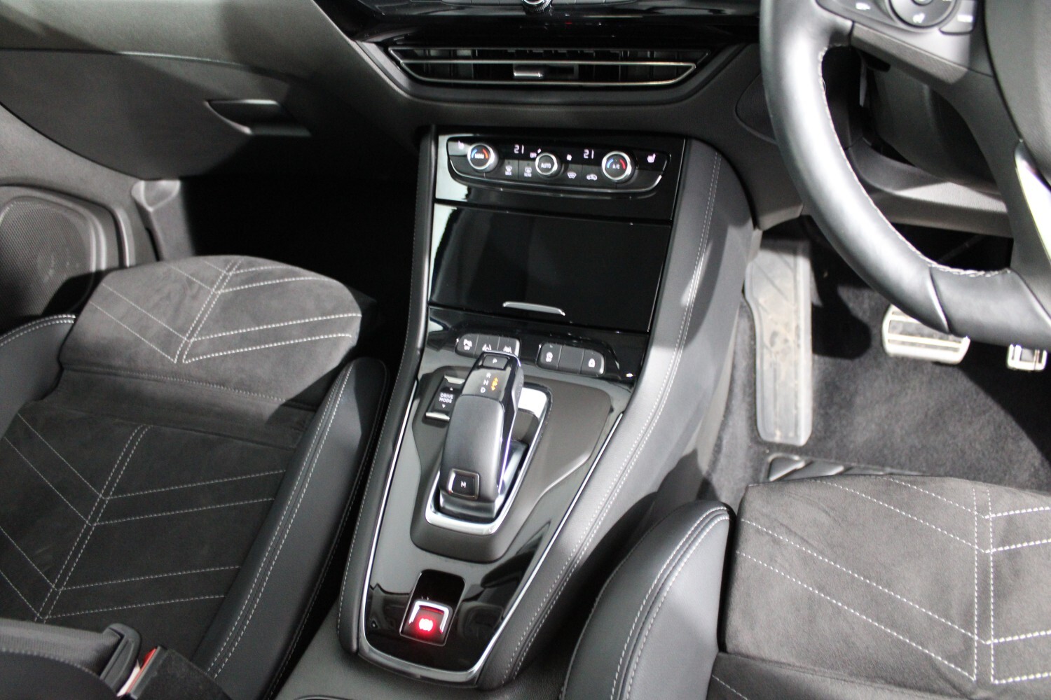 Used Vauxhall Grandland 2023 for sale - 76428313: Photo 21