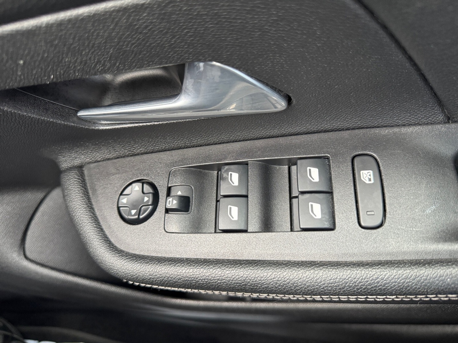Used Vauxhall Mokka 2021 for sale - 76355159: Photo 51