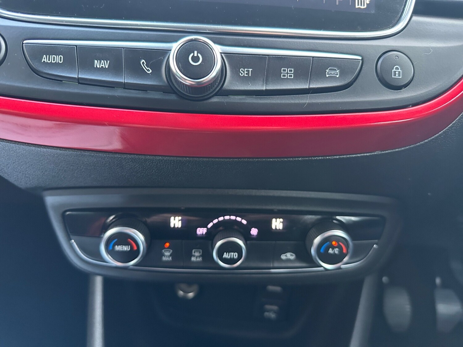 Used Vauxhall Crossland 2022 for sale - 76841935: Photo 54