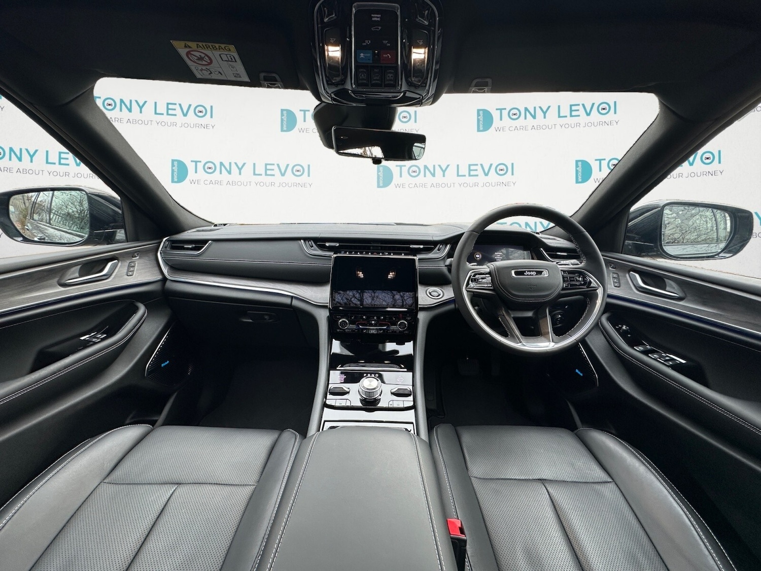 Used Jeep Grand Cherokee 2025 for sale - 76977912: Photo 11