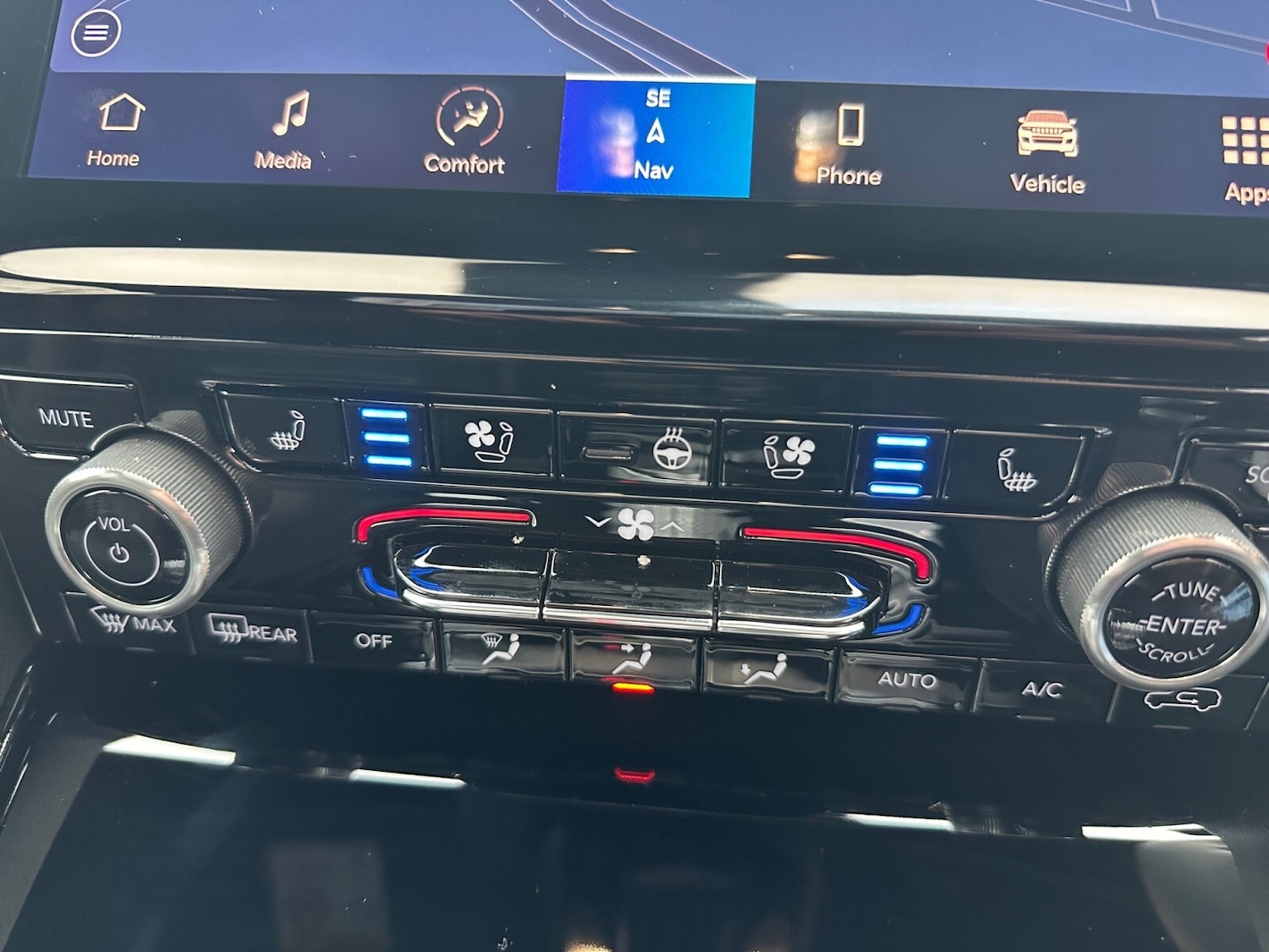 Used Jeep Grand Cherokee 2025 for sale - 76977912: Photo 20