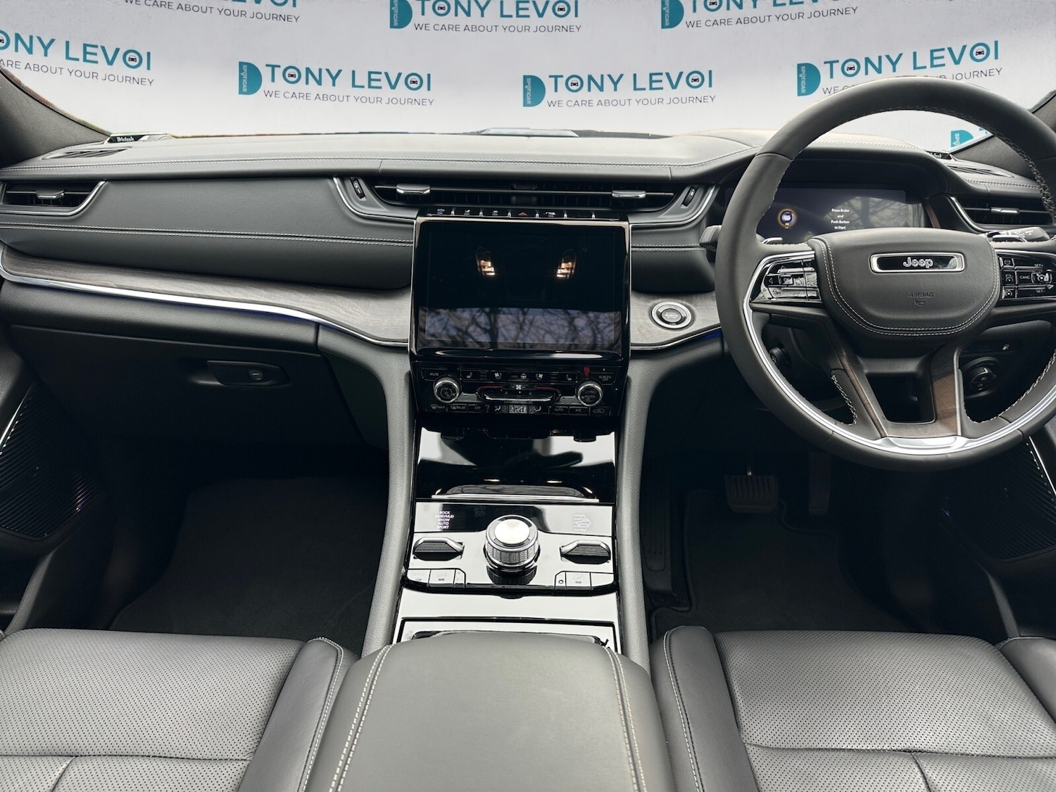 Used Jeep Grand Cherokee 2025 for sale - 76977912: Photo 42