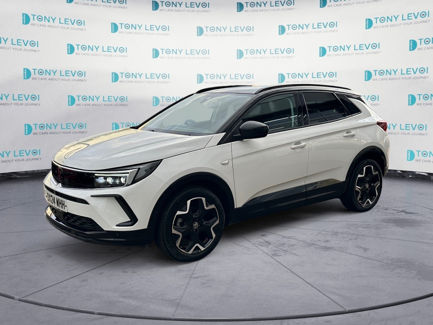 Used Vauxhall Grandland 2024 for sale - 76234038: Photo 1