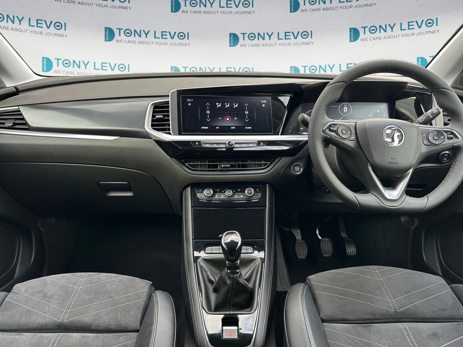 Used Vauxhall Grandland 2024 for sale - 76234038: Photo 12