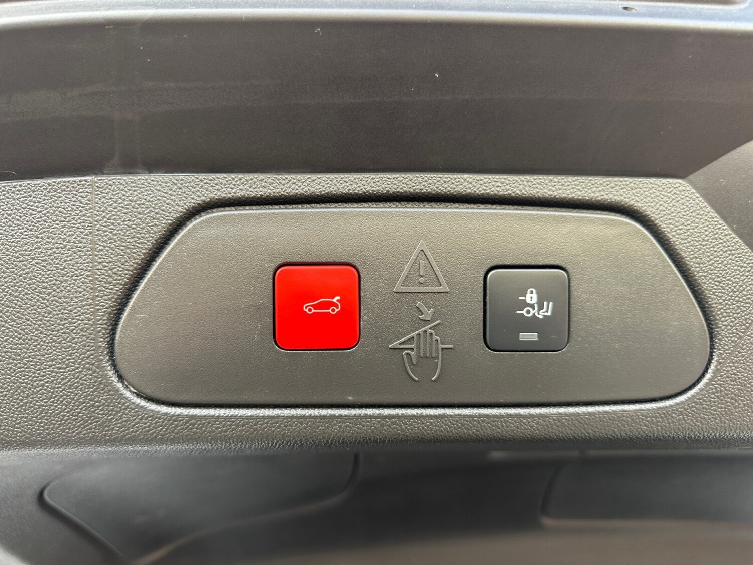 Used Vauxhall Grandland 2024 for sale - 76234038: Photo 18