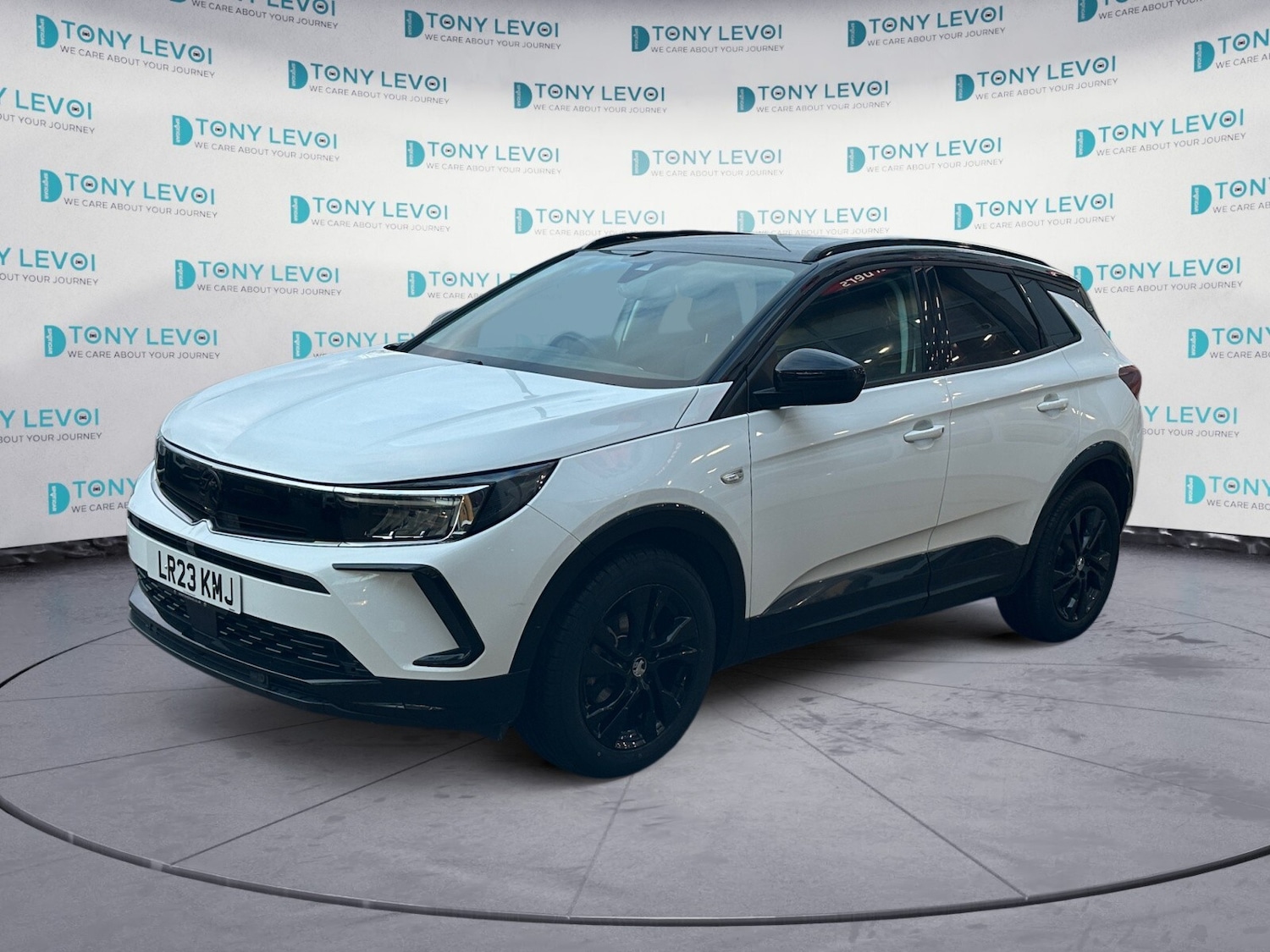 Used Vauxhall Grandland 2023 for sale - 76154976: Photo 1