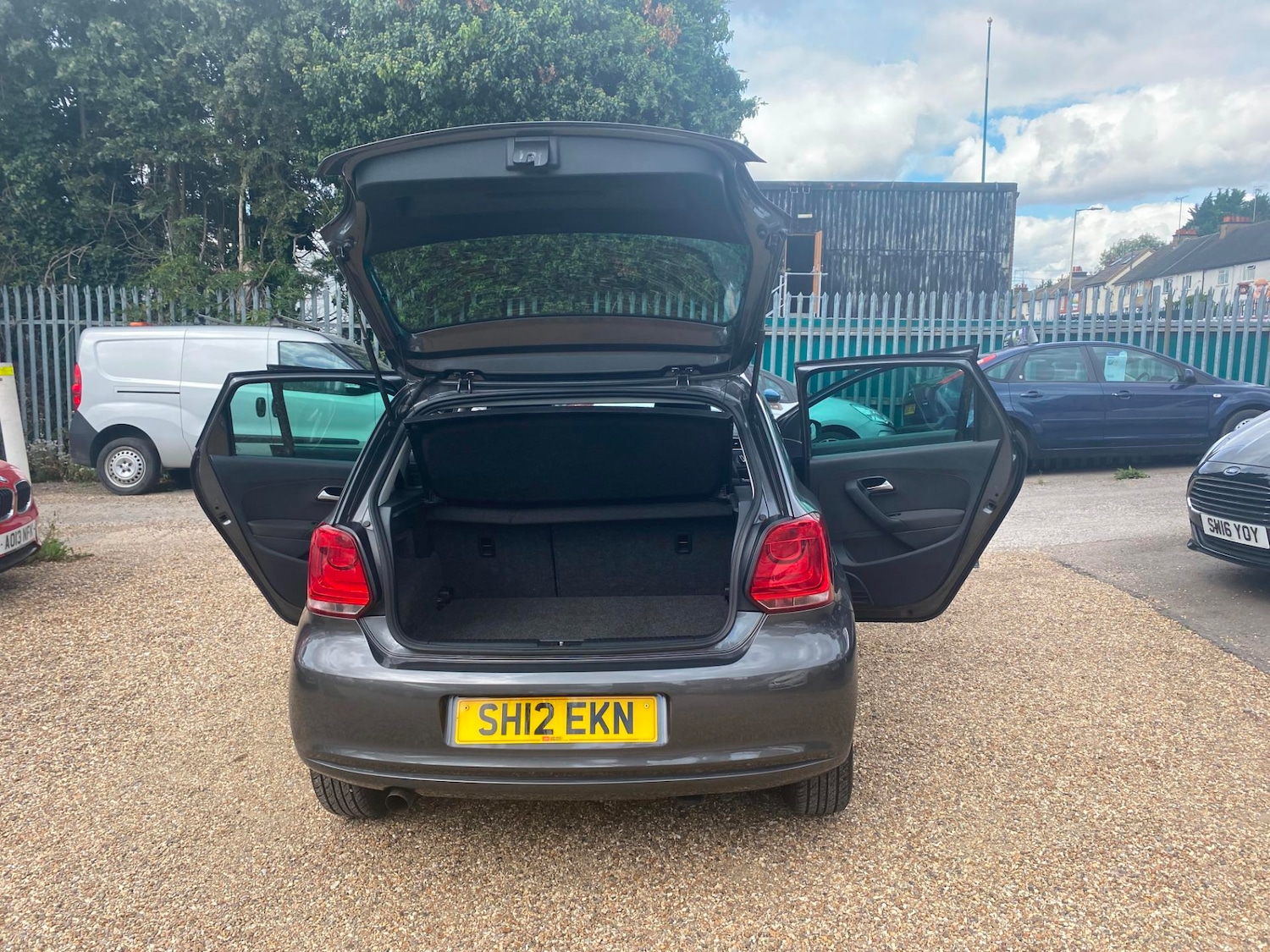 Vehicle 21