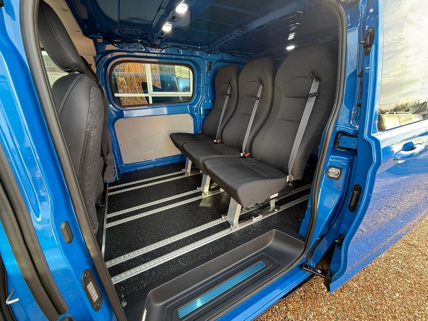 Used Volkswagen Transporter 2025 for sale - 76432896: Photo 16