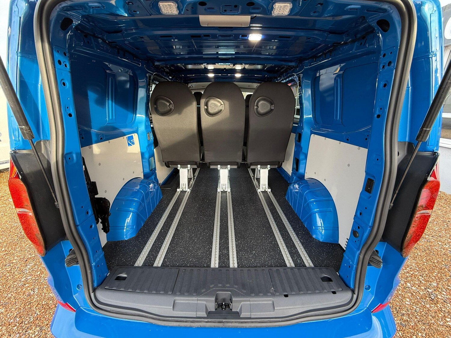 Used Volkswagen Transporter 2025 for sale - 76432896: Photo 25