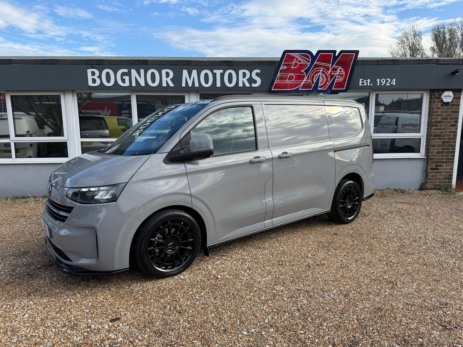 Used Volkswagen Transporter 2025 for sale - 76573722: Photo 1