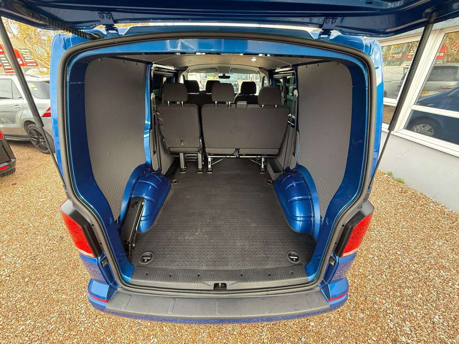 Used Volkswagen Transporter 2024 for sale - 76572466: Photo 25