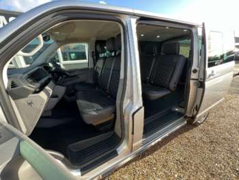 Used Volkswagen Transporter 2022 for sale - 73202064: Photo