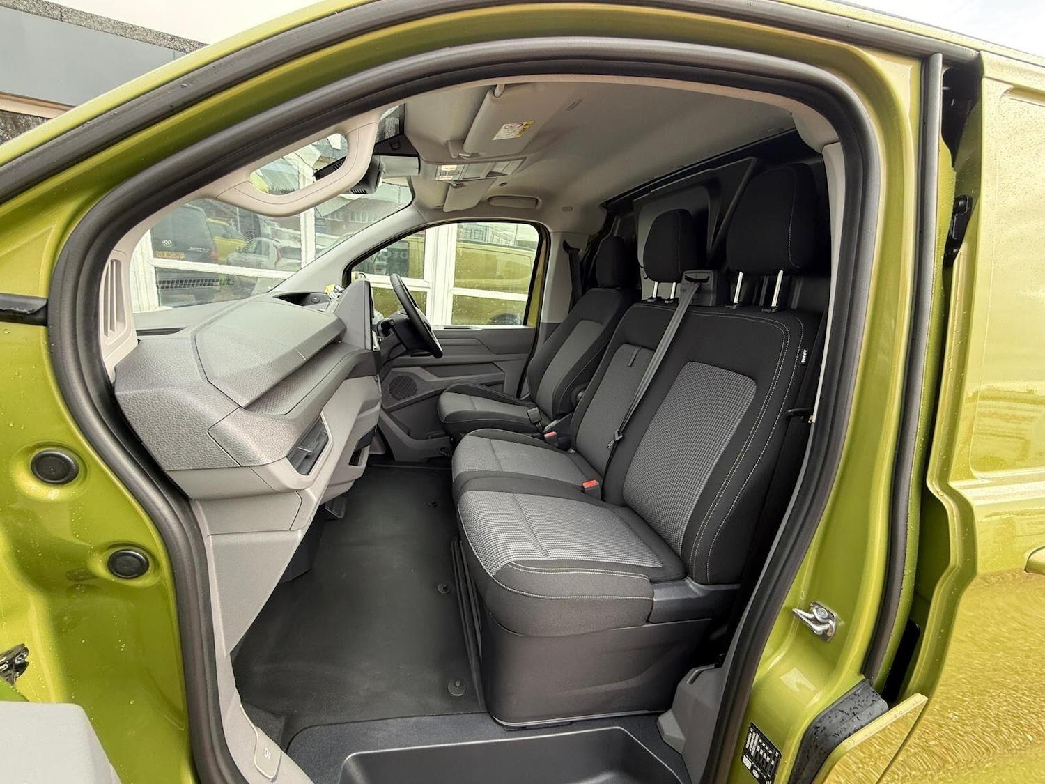 Used Volkswagen Transporter 2025 for sale - 76572597: Photo 18