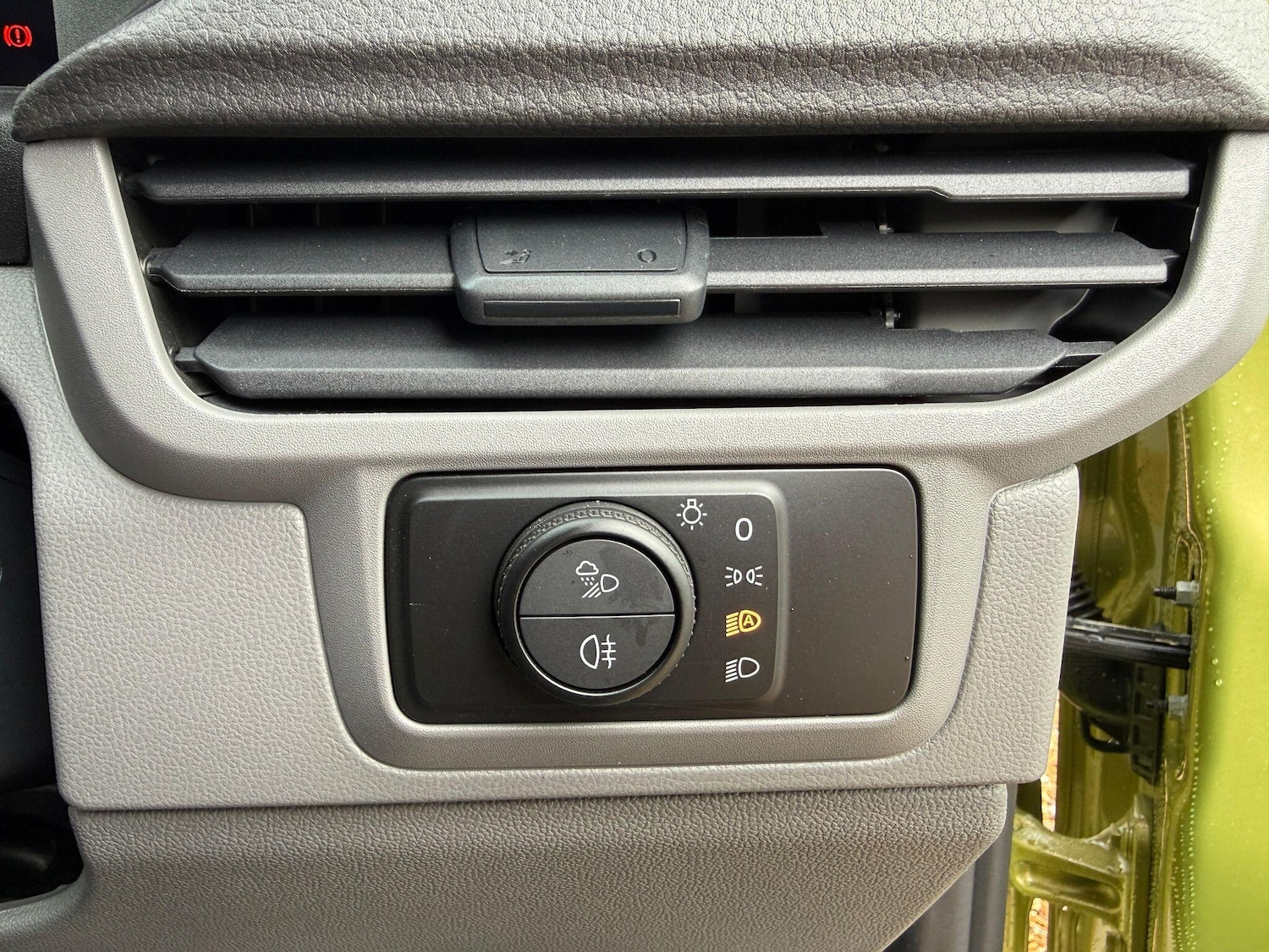 Used Volkswagen Transporter 2025 for sale - 76572597: Photo 4