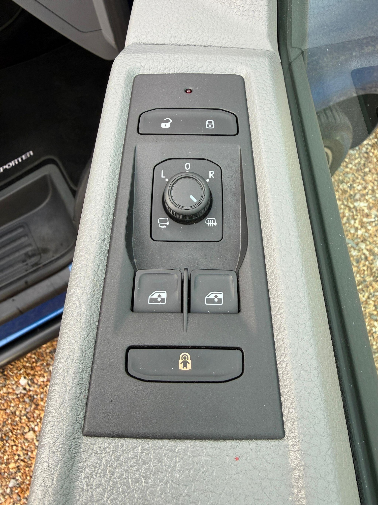 Used Volkswagen Transporter 2023 for sale - 76456652: Photo 28