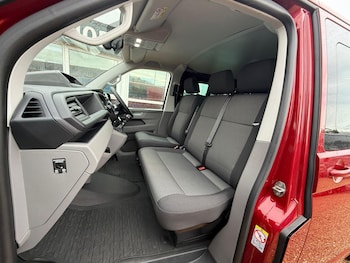 Used Volkswagen Transporter 2022 for sale - 76432276: Photo