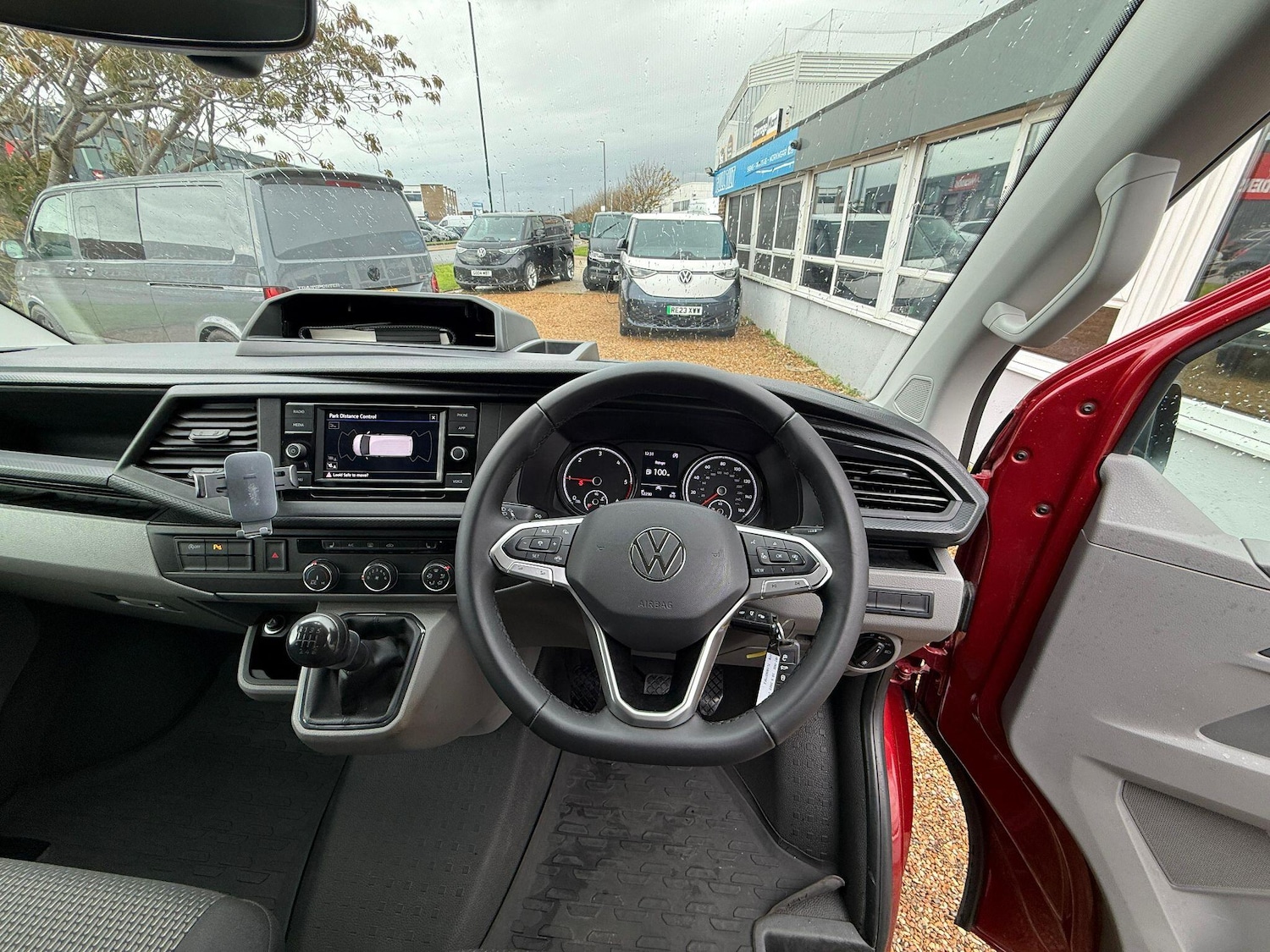 Used Volkswagen Transporter 2022 for sale - 76432276: Photo 5