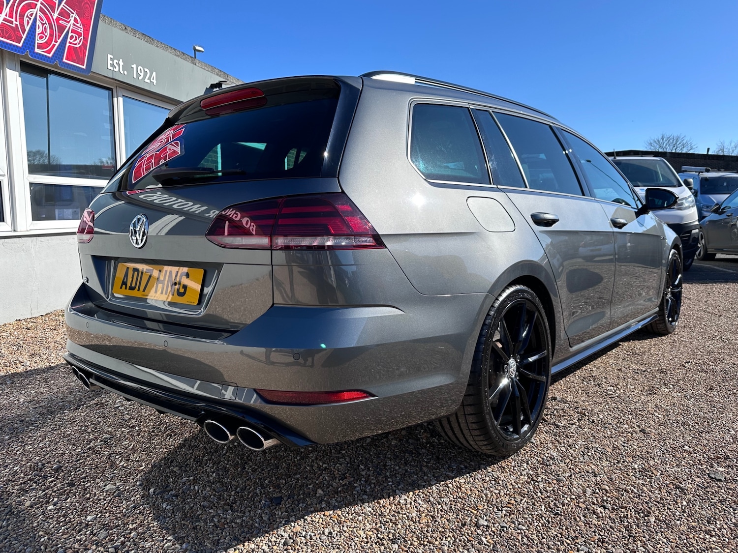 Used Volkswagen Golf 2017 for sale - 77934485: Photo 18