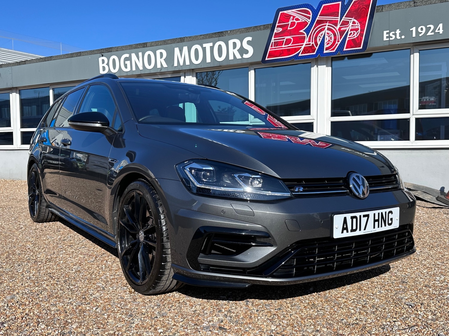 Used Volkswagen Golf 2017 for sale - 77934485: Photo 2