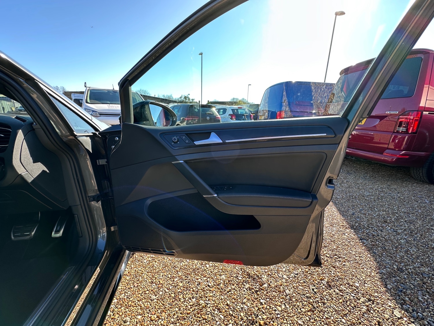 Used Volkswagen Golf 2017 for sale - 77934485: Photo 25