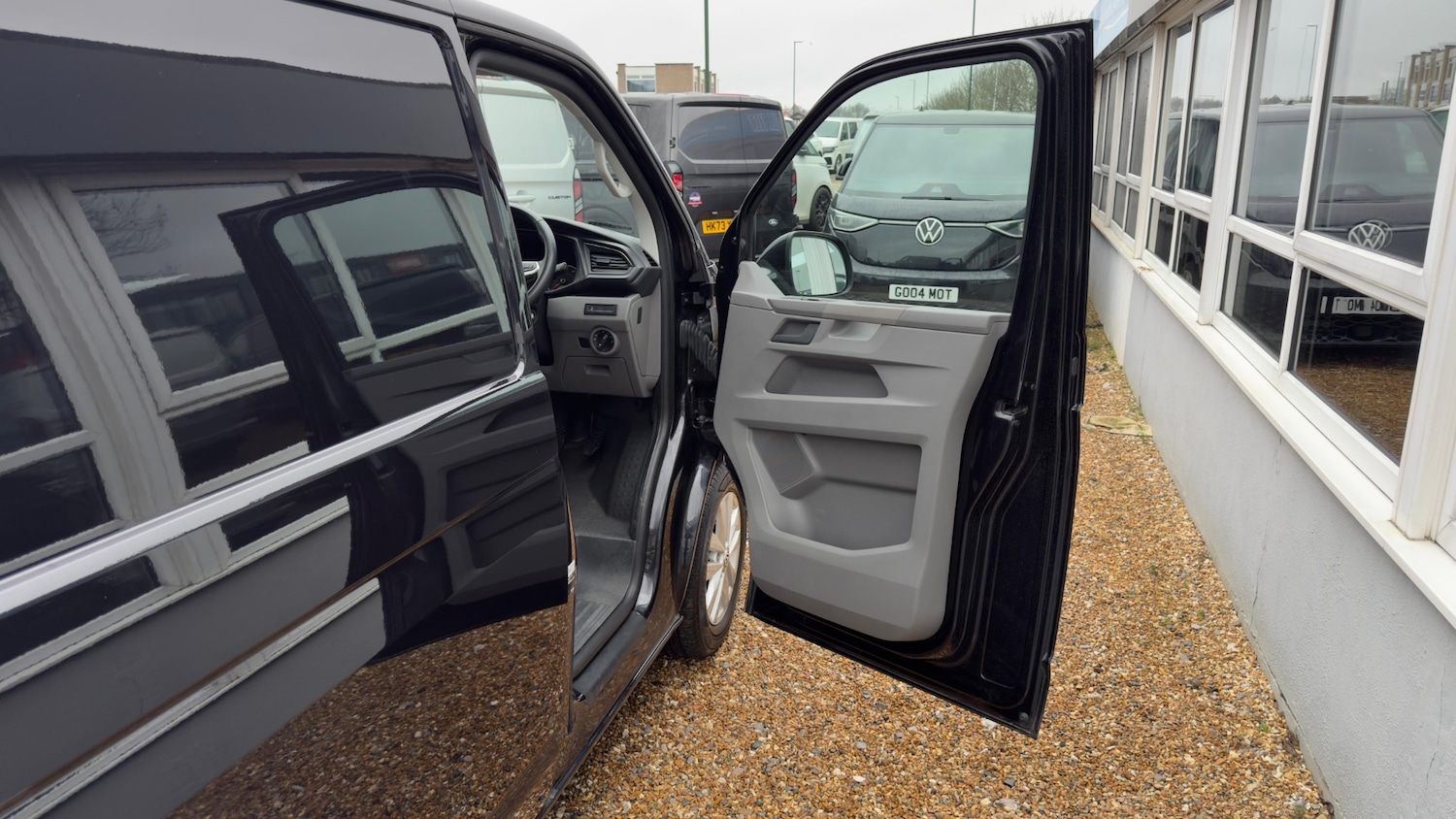 Used Volkswagen Transporter 2024 for sale - 76926599: Photo 12