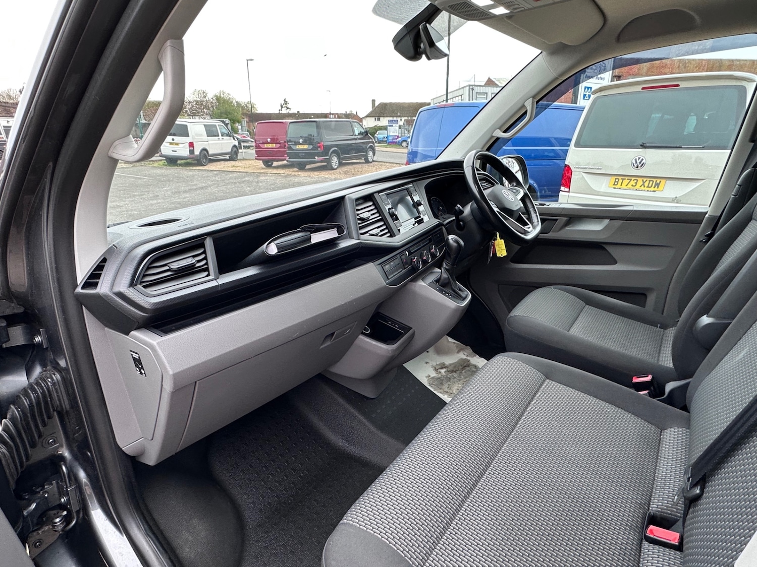 Used Volkswagen Transporter 2022 for sale - 78201470: Photo 10