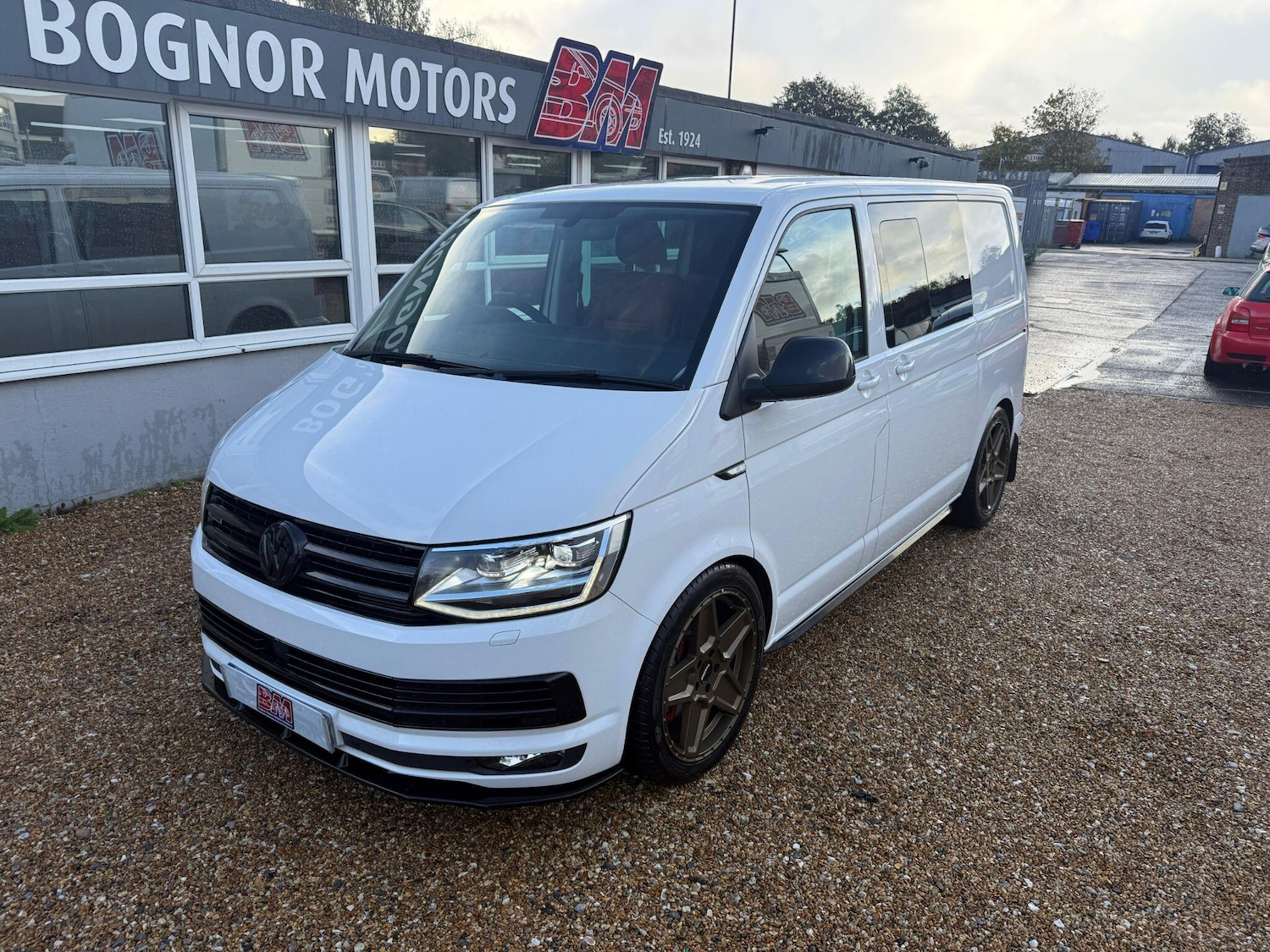 Used Volkswagen Transporter 2017 for sale - 76337379: Photo 5