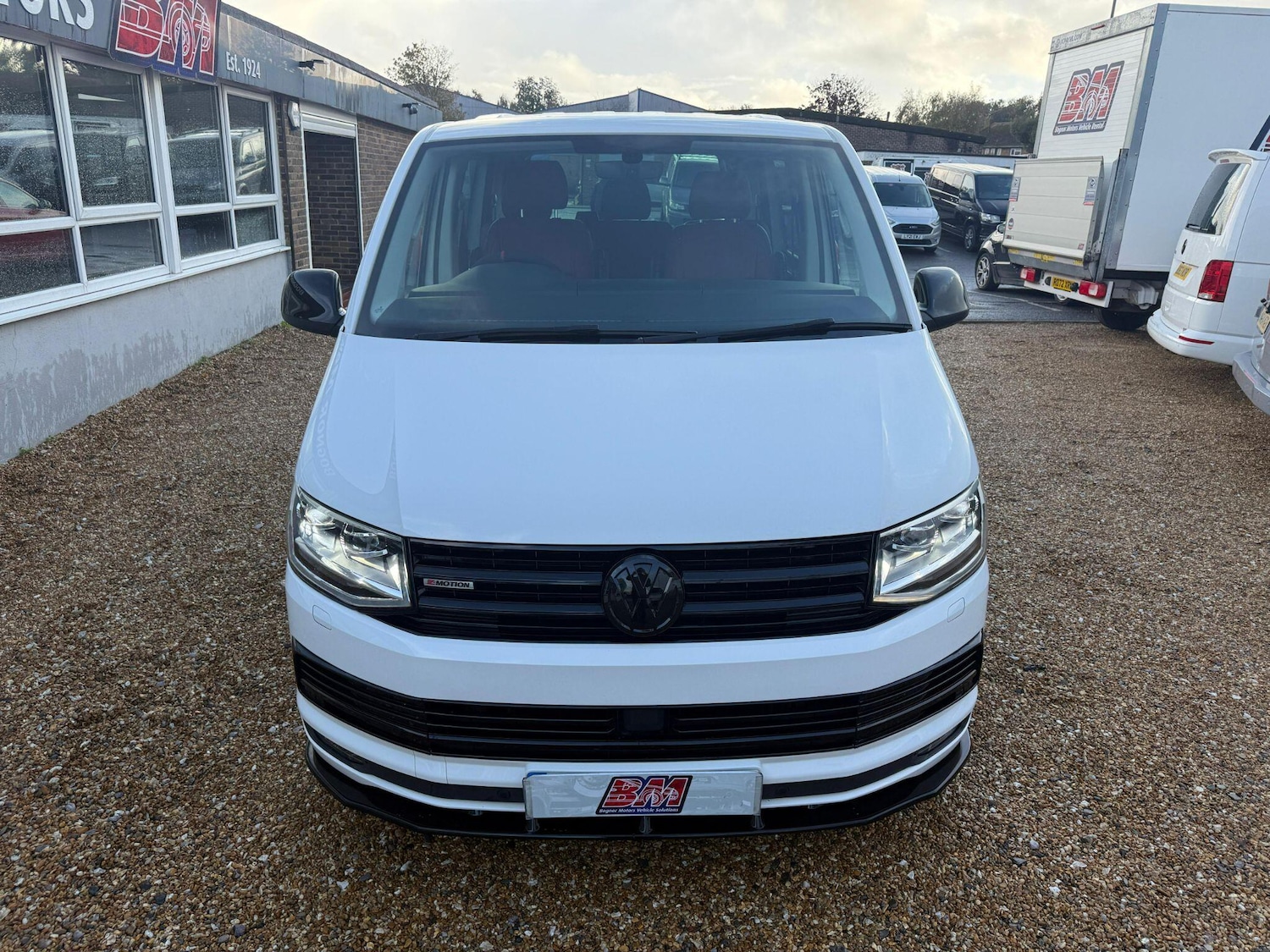 Used Volkswagen Transporter 2017 for sale - 76337379: Photo 9