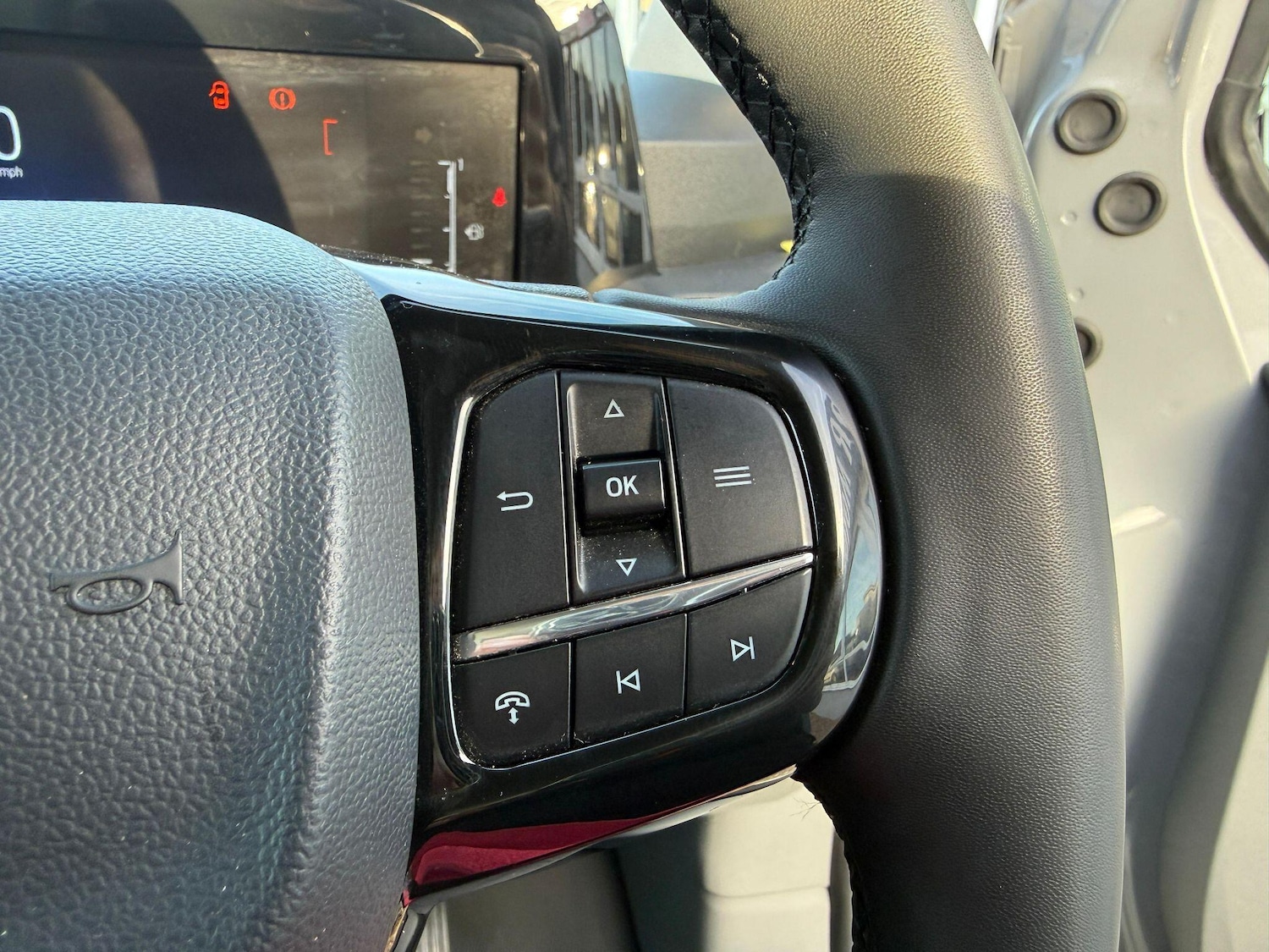 Used Ford Transit Custom 2024 for sale - 76399281: Photo 15