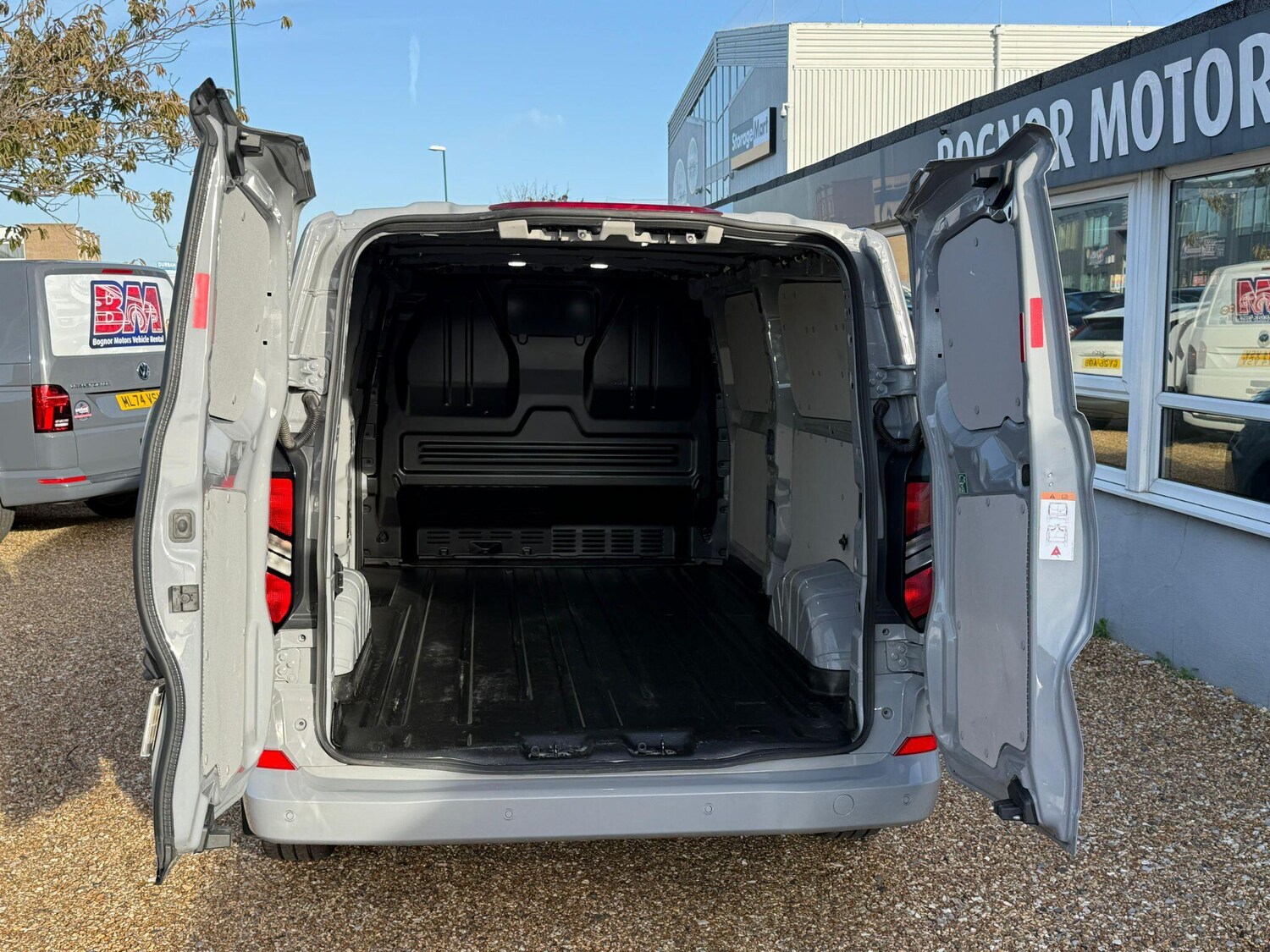 Used Ford Transit Custom 2024 for sale - 76399281: Photo 21