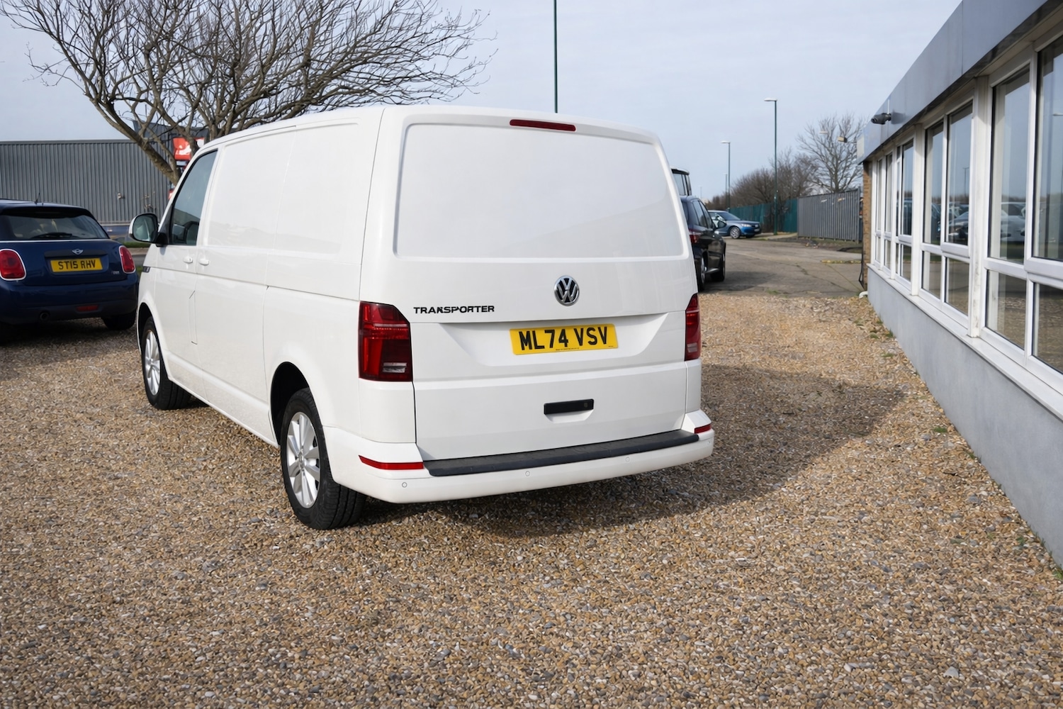 Used Volkswagen Transporter 2024 for sale - 76926594: Photo 3