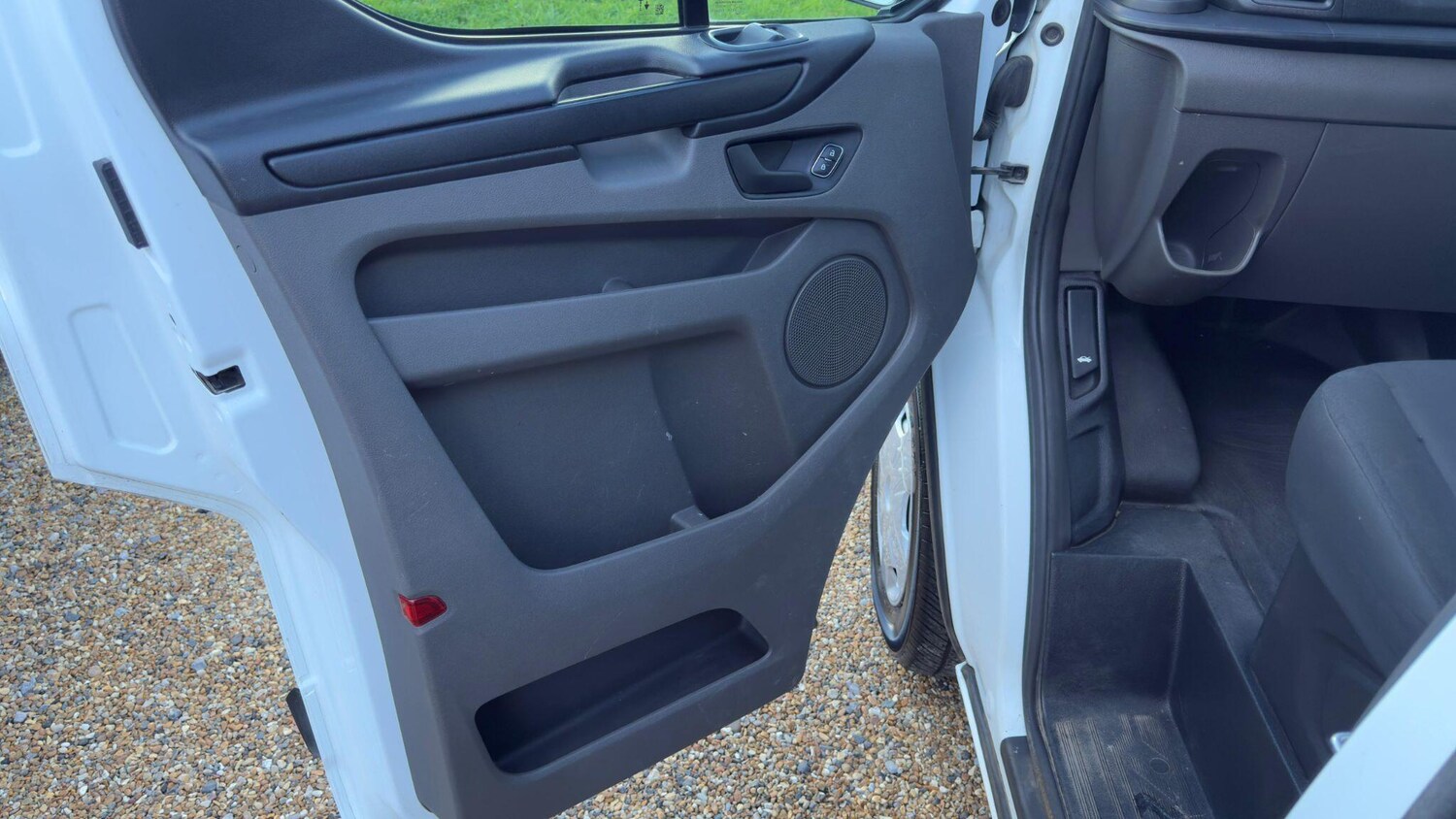 Used Ford Transit Custom 2021 for sale - 76801336: Photo 24