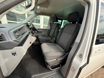 Used Volkswagen Transporter 2024 for sale - 76060704: Photo